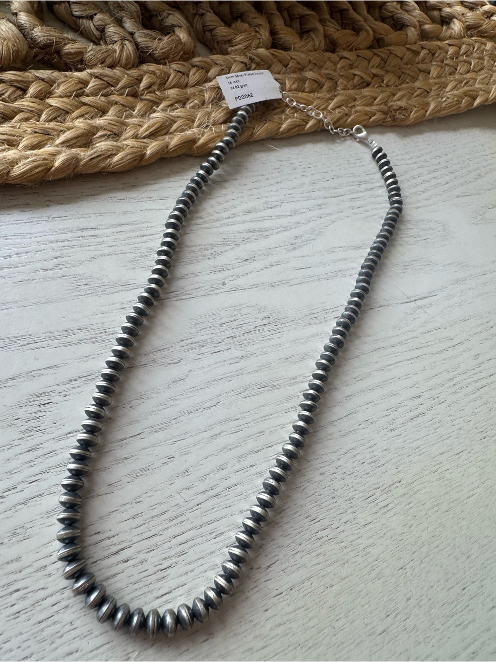 🤩BRAND NEW WITH TAGS
5mm 18” SAUCER BEADED NECKLACE